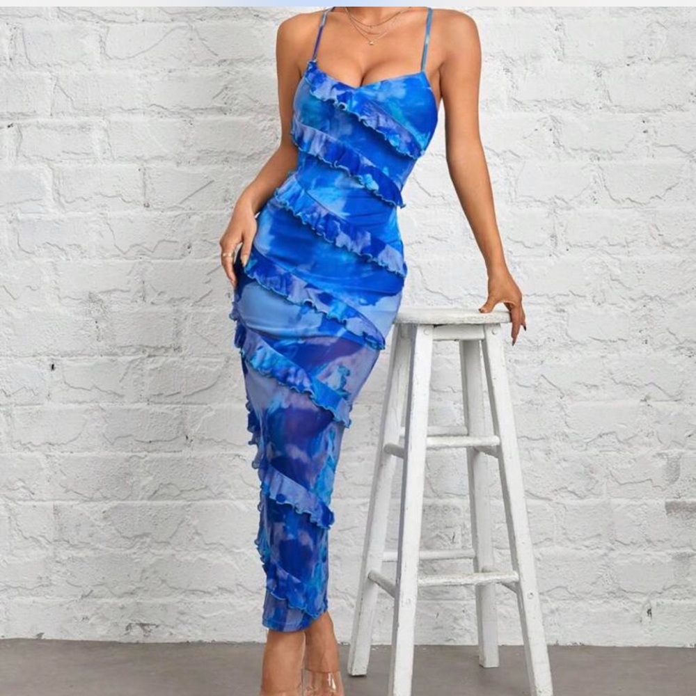 BRAND NEW NEVER WORN